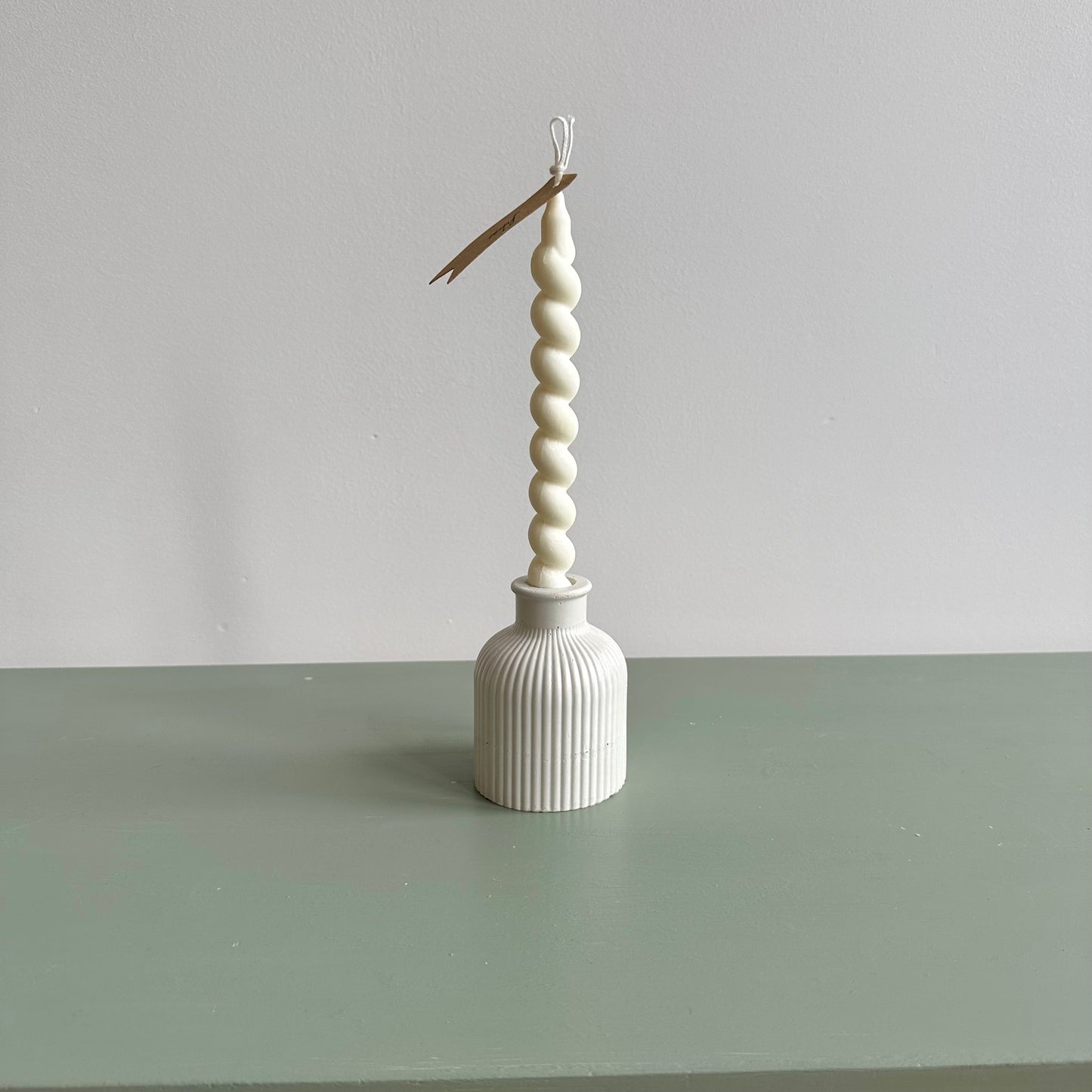 Candle no.32