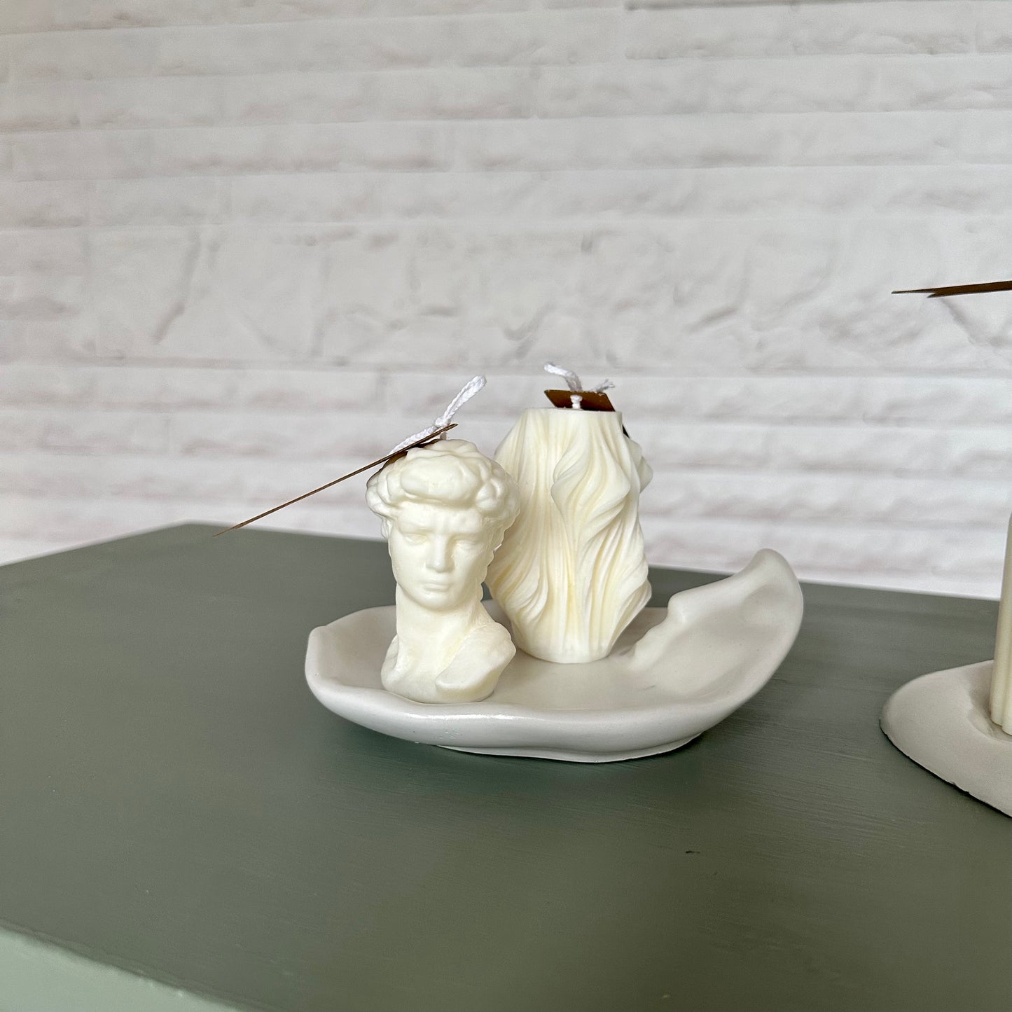 Candle no.18